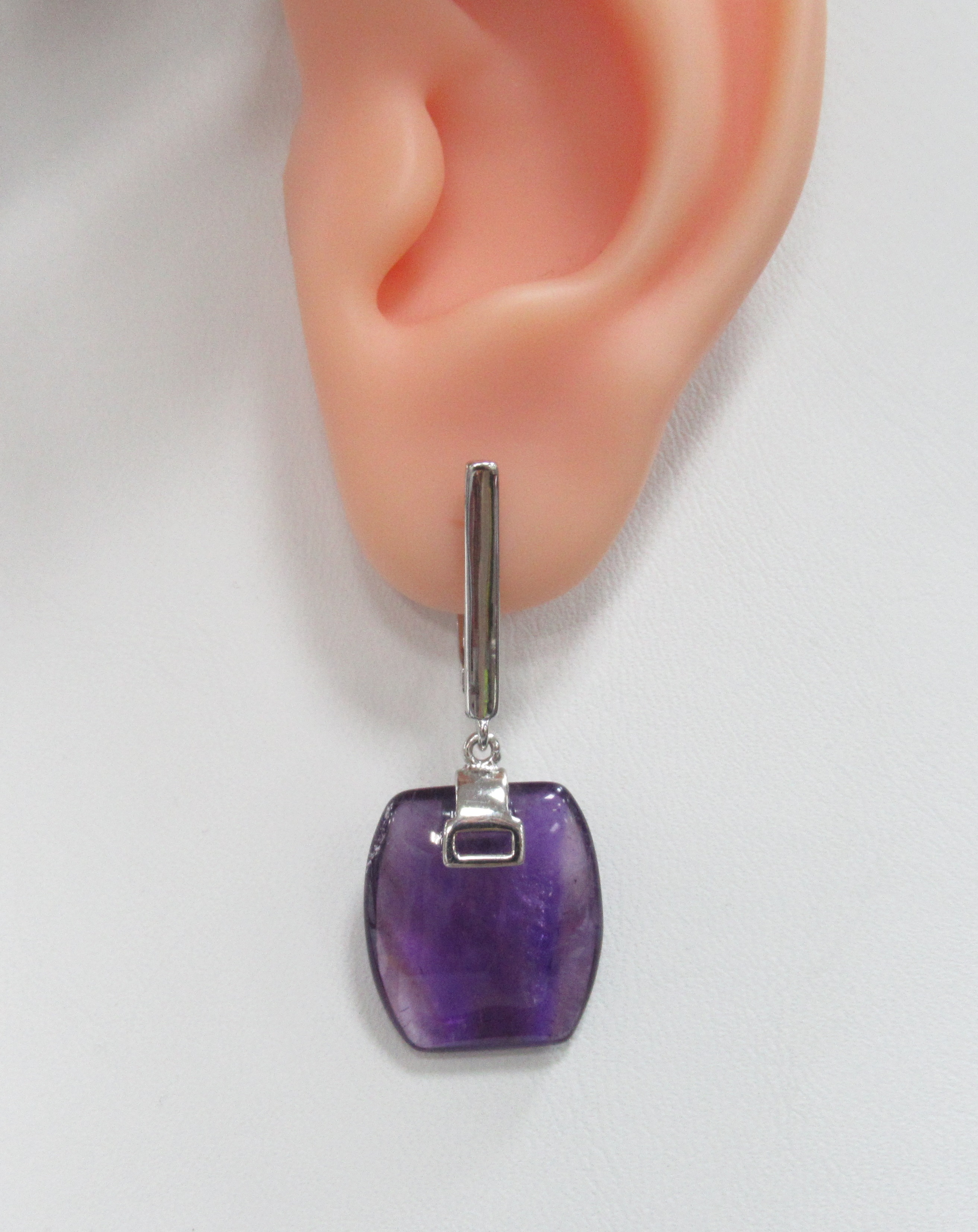 Серебряные серьги с аметистами